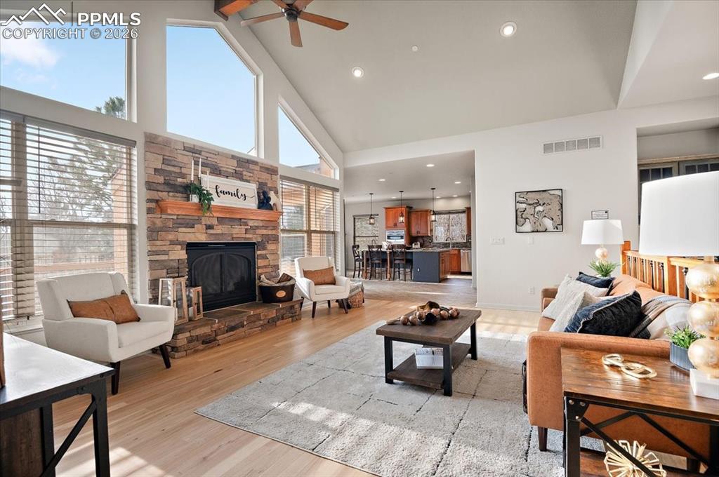 Image 3 of 35: Living Room