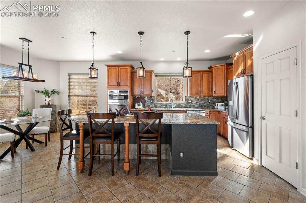 Image 4 of 35: Kitchen