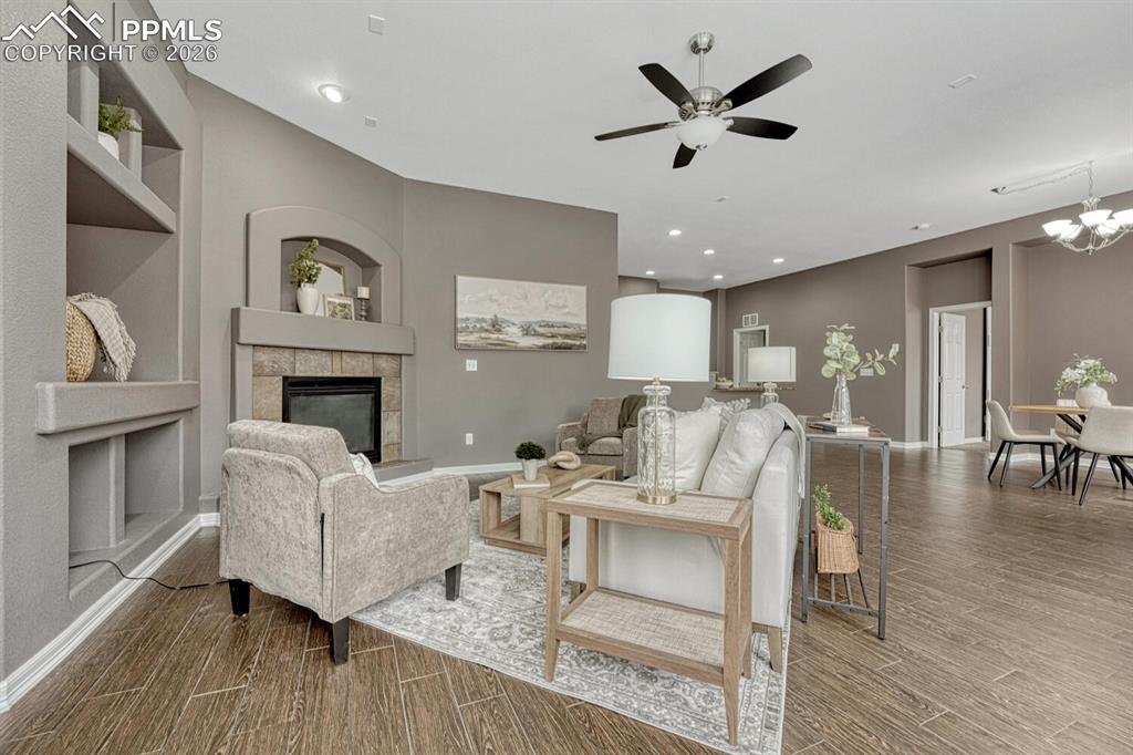 Image 3 of 50: The kitchen is a chef