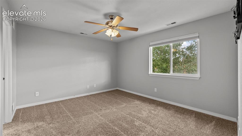 Image 16 of 41: Master Bedroom