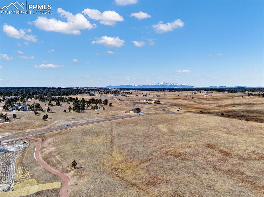 Image 5 of 10: Homesite right of tree and looking west