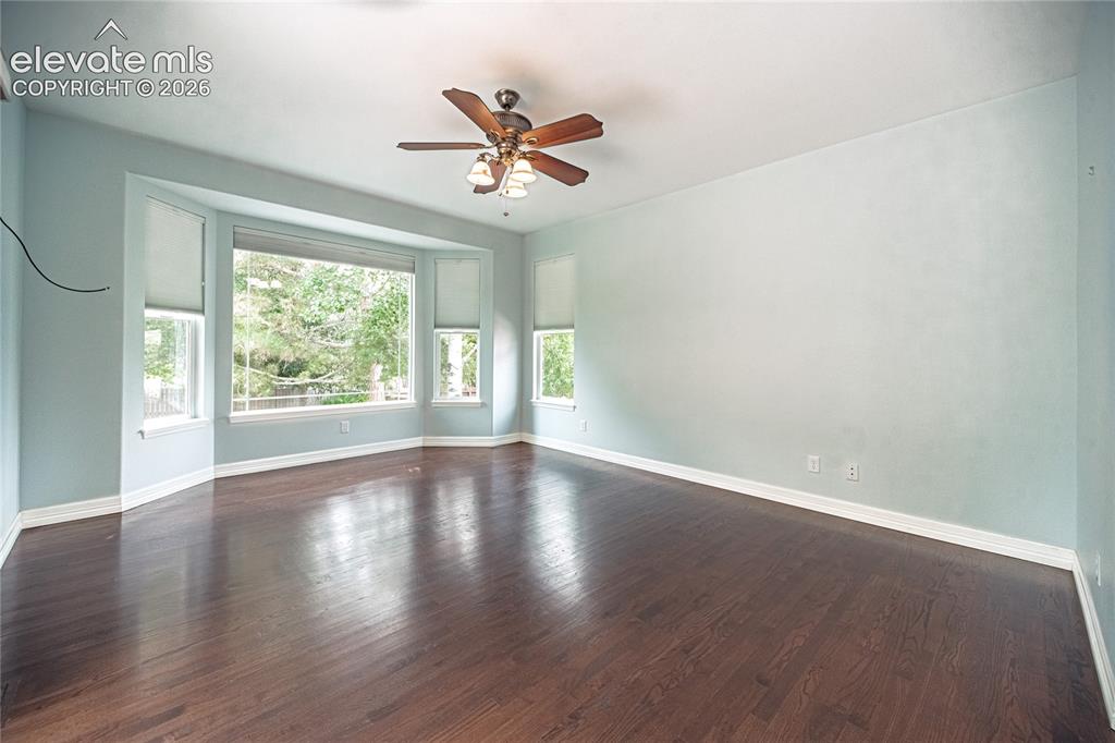 Image 19 of 50: Master Bedroom