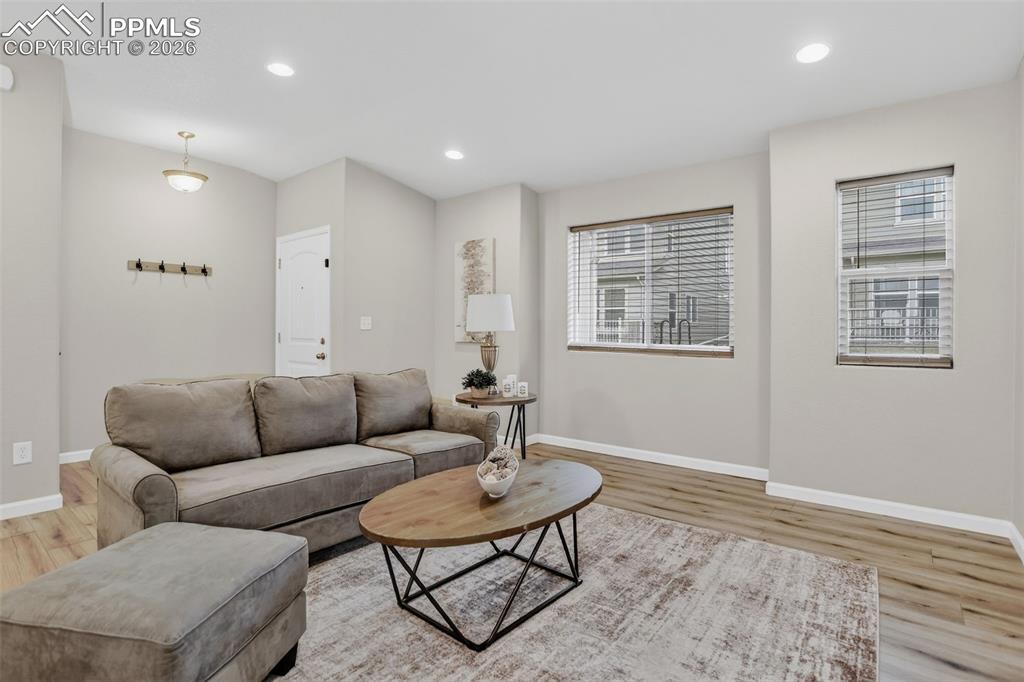 Image 7 of 33: Living Room