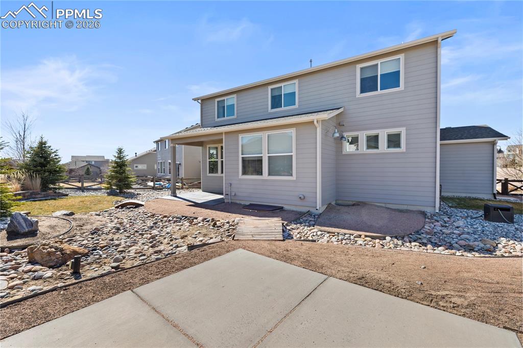 Image 44 of 50: Back of Structure