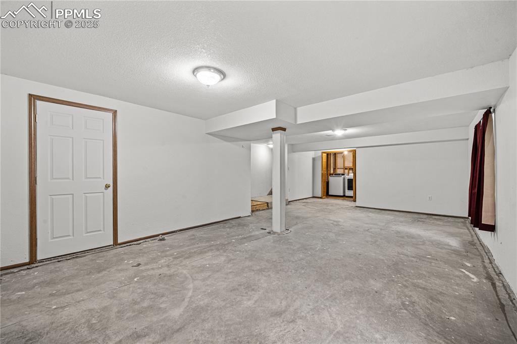 Image 18 of 28: Basement