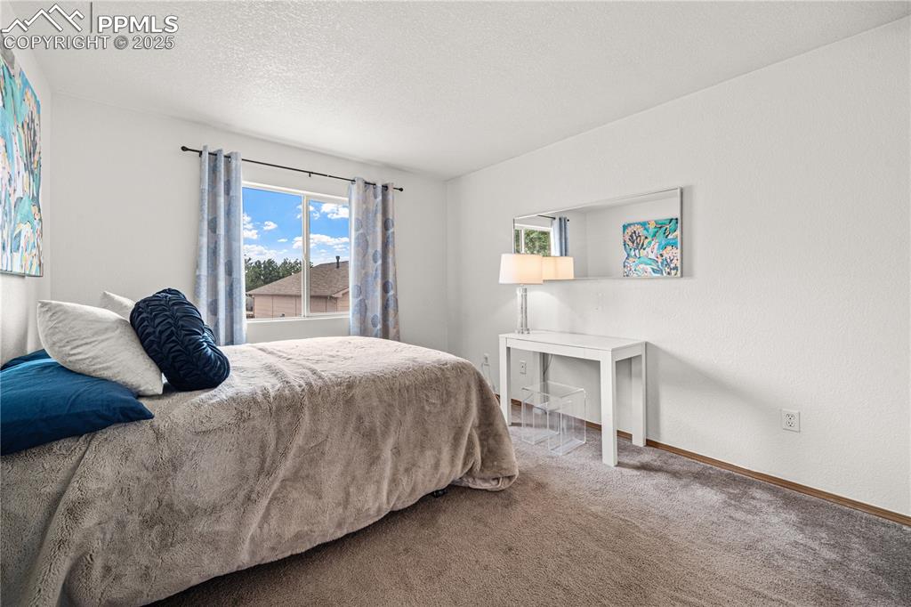 Image 8 of 28: Bedroom