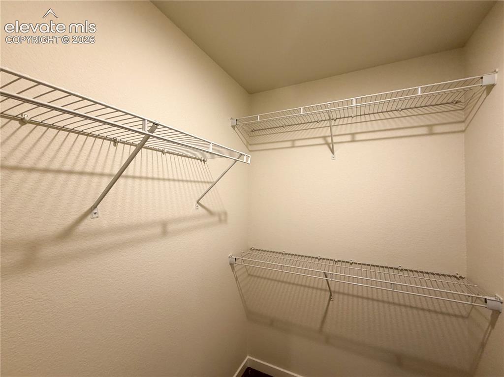 Image 16 of 28: Closet