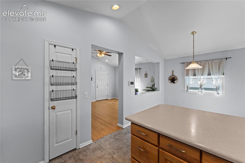 Image 14 of 42: Kitchen