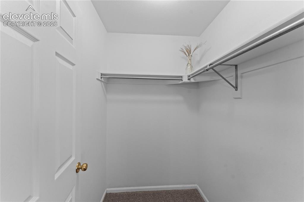 Image 30 of 42: Closet