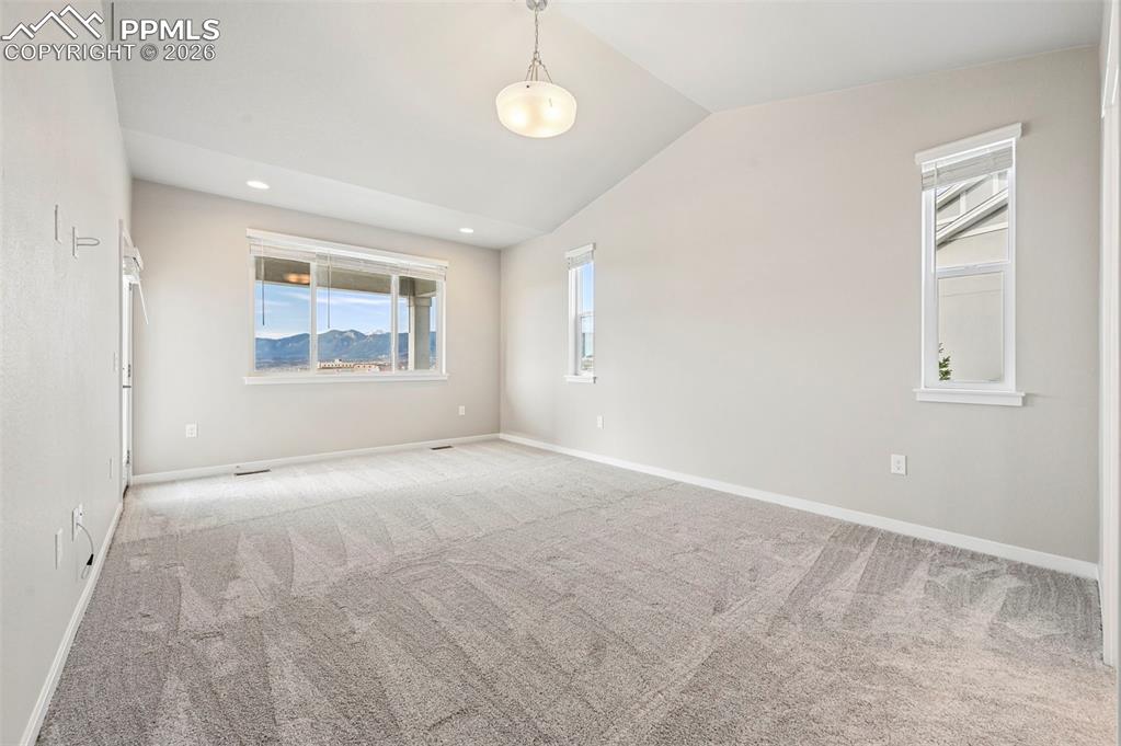 Image 22 of 50: virtually staged