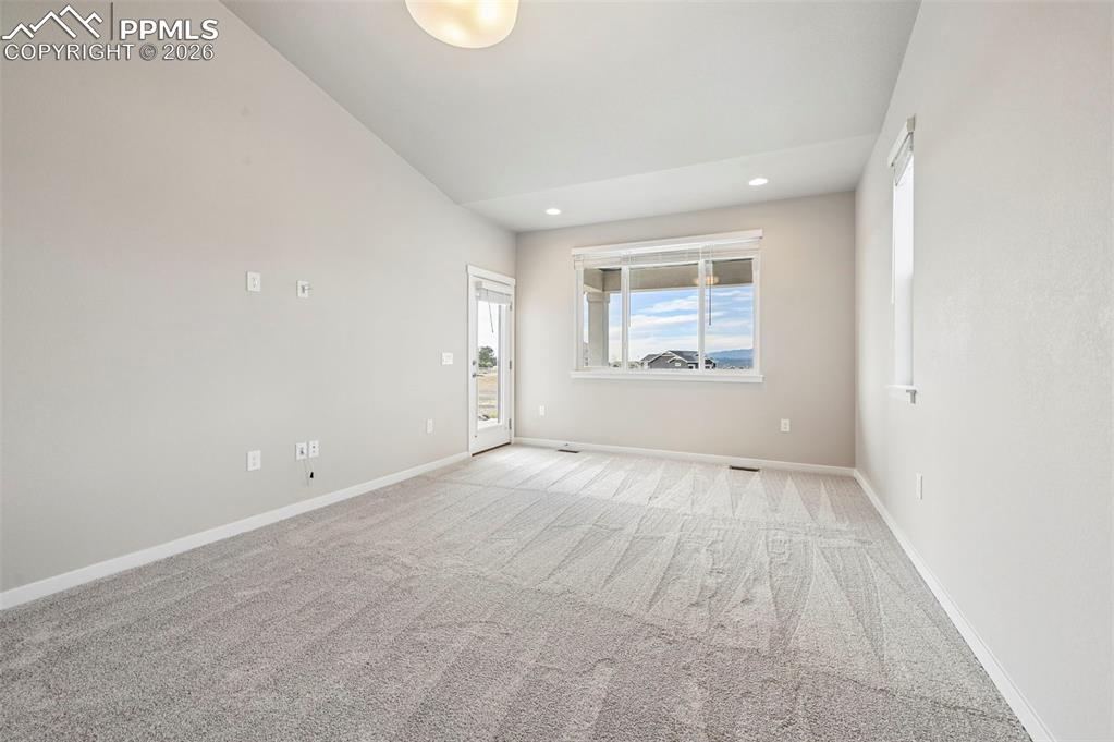 Image 23 of 50: Views of the front range.