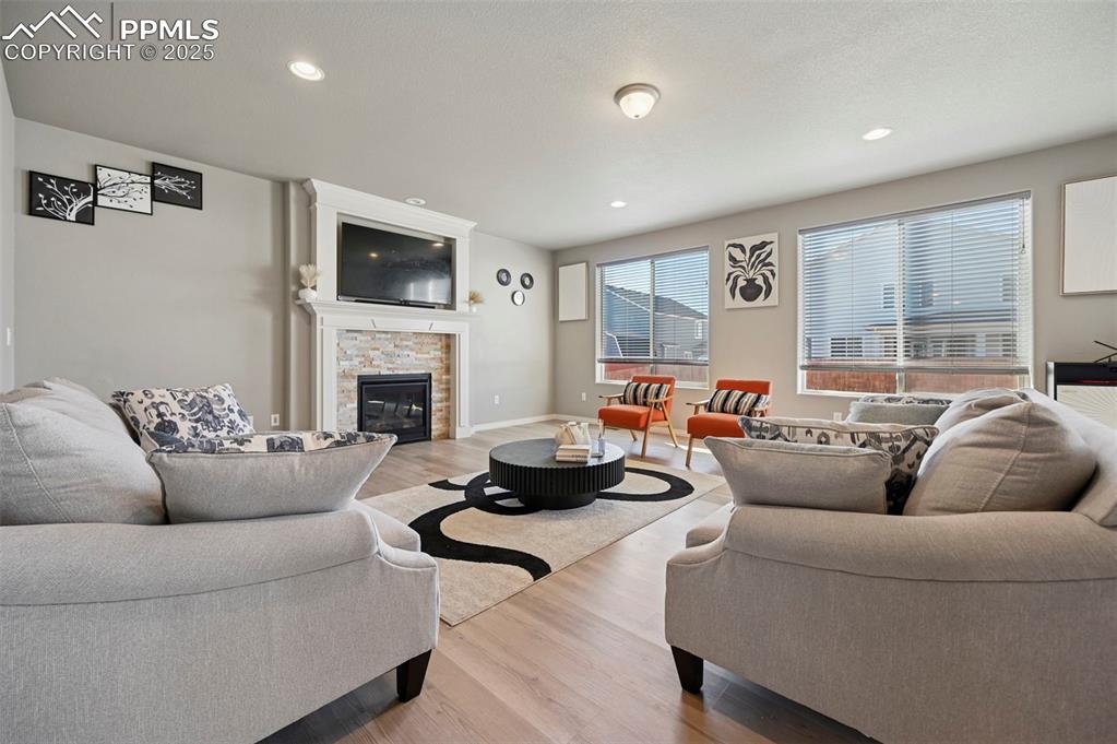 Image 11 of 37: Living Room