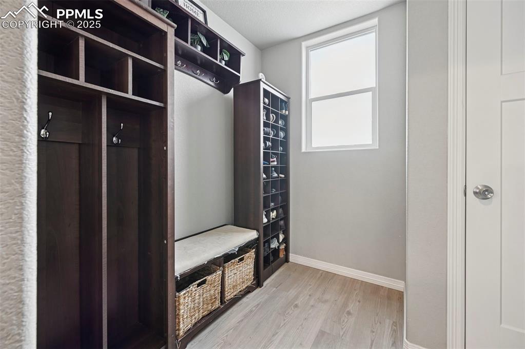 Image 26 of 37: Mud Room