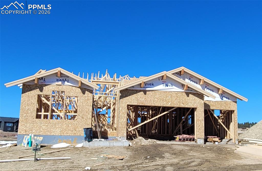 Image 1 of 3: Hillingdon-Craftsman Elevation-3 Car Garage-Finished Basement with 9