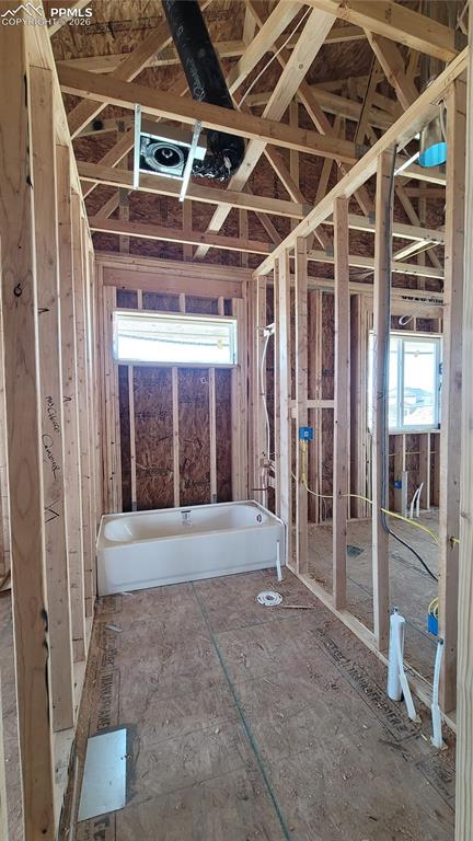 Image 14 of 22: Bedroom