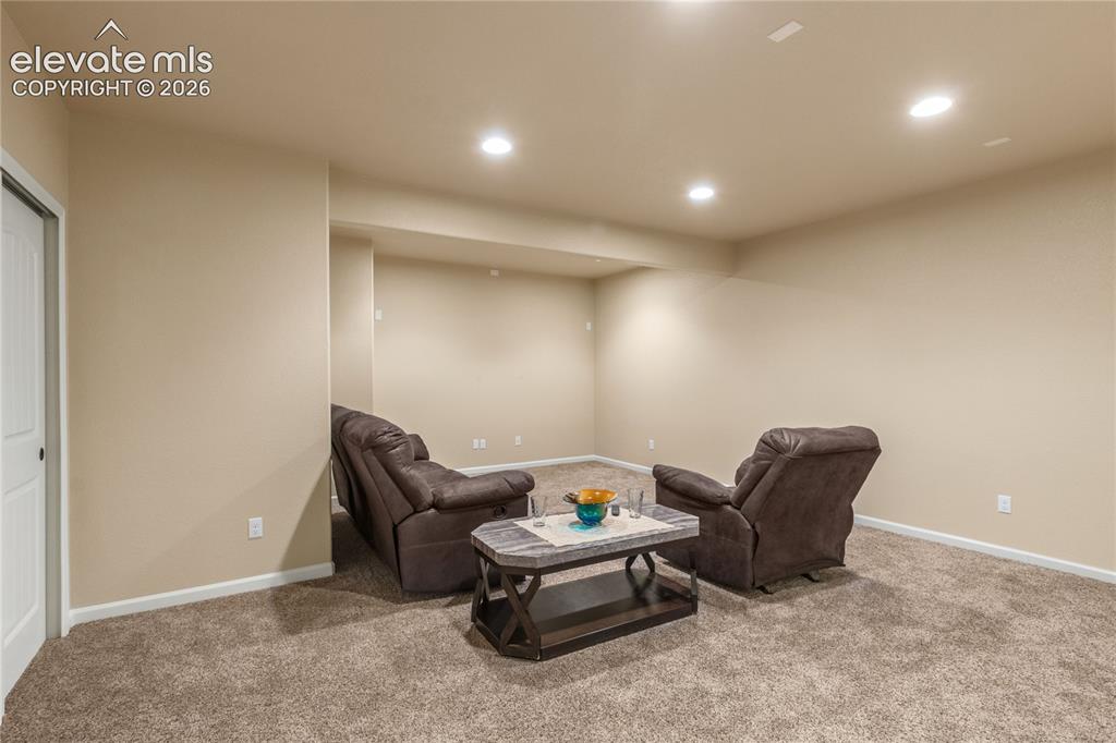 Image 27 of 33: Lower level area,
9ft. ceilings