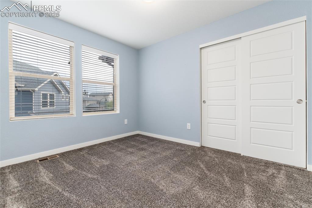 Image 20 of 33: 2nd Bedroom