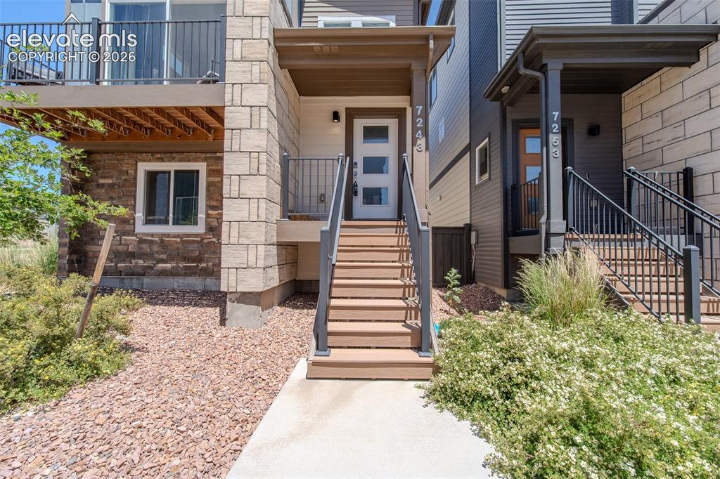 Image 8 of 46: Front Entry