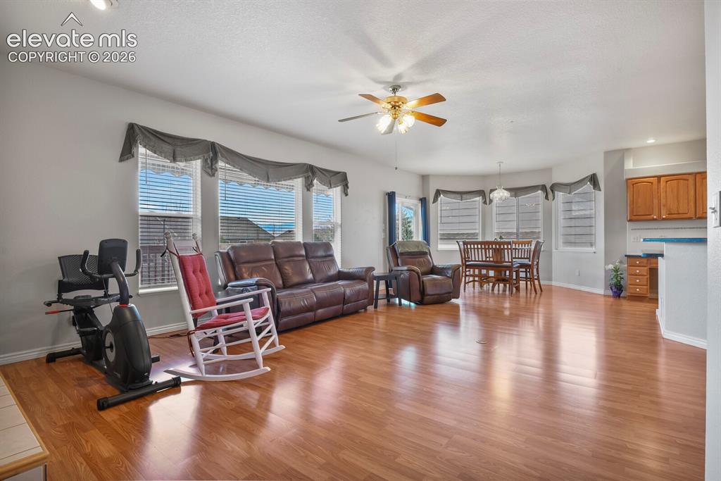 Image 4 of 45: Living Room