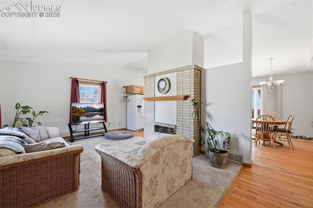 Image 6 of 27: Living Room