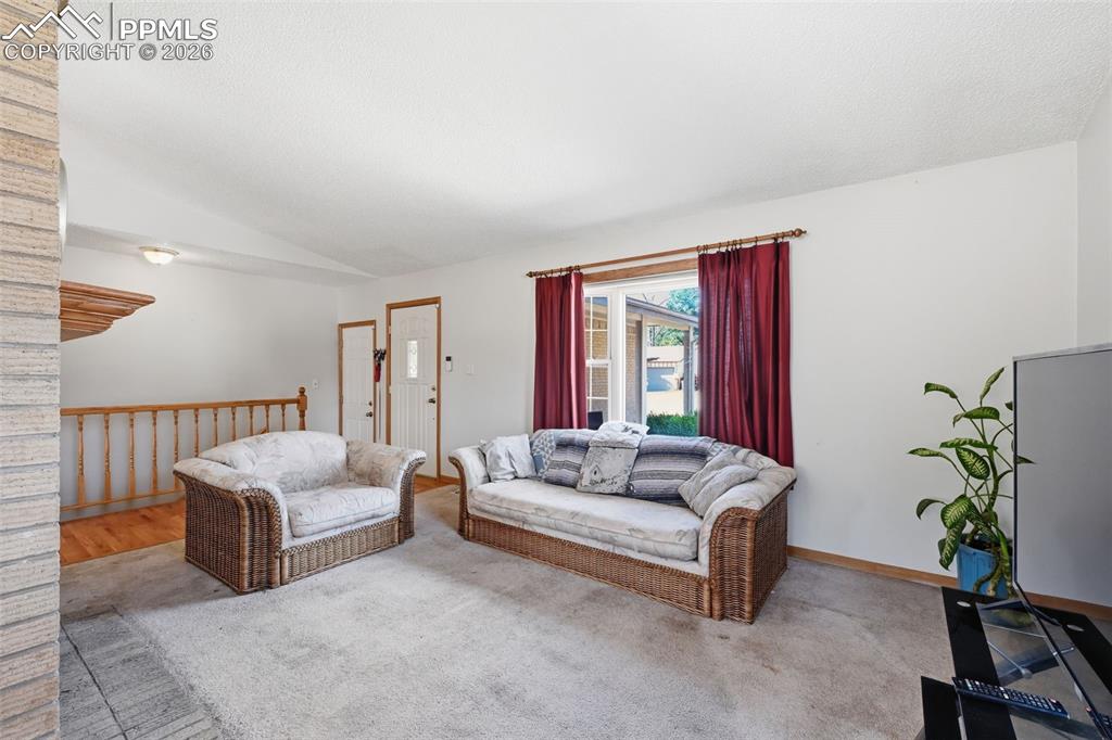 Image 7 of 27: Living Room