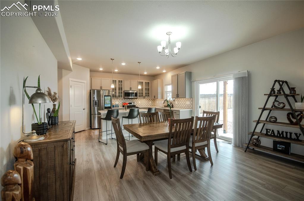 Image 12 of 44: Dining Area