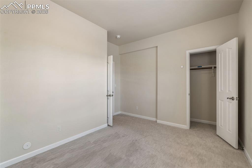 Image 35 of 39: Bedroom