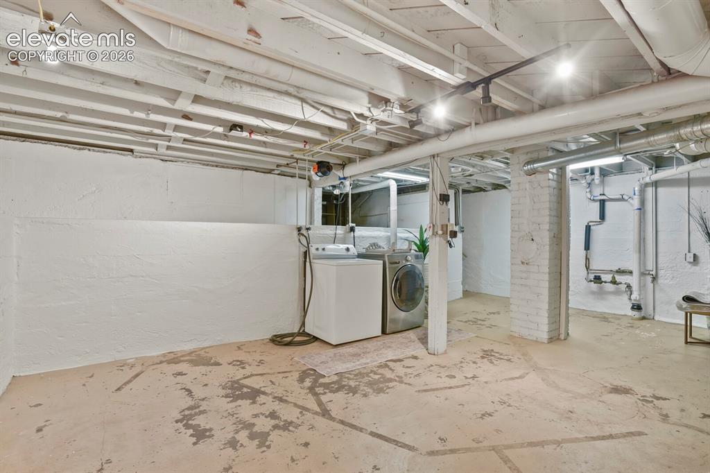 Image 18 of 27: Basement