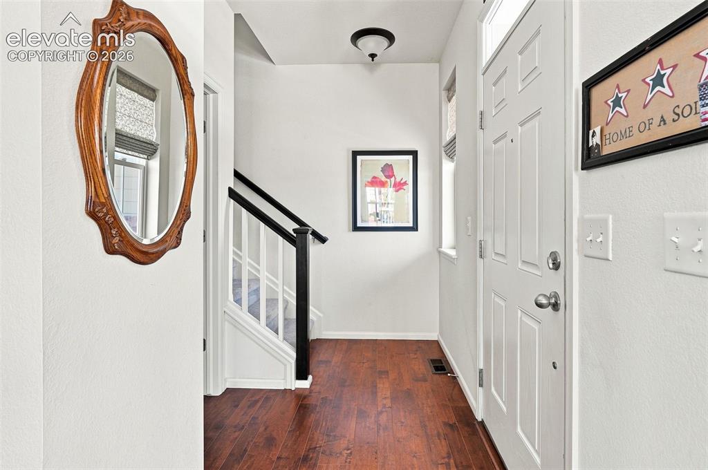 Image 14 of 39: Entry