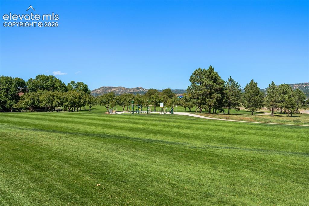 Image 32 of 39: Home is in close proximity to many parks- Butterfield Park in particular