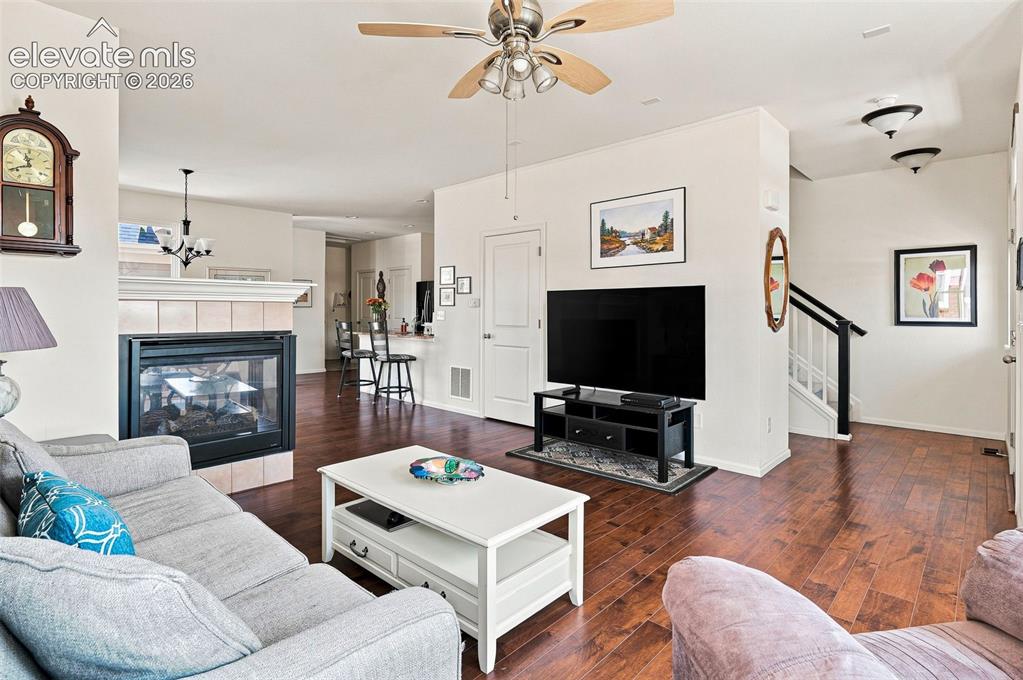 Image 4 of 39: Living Room