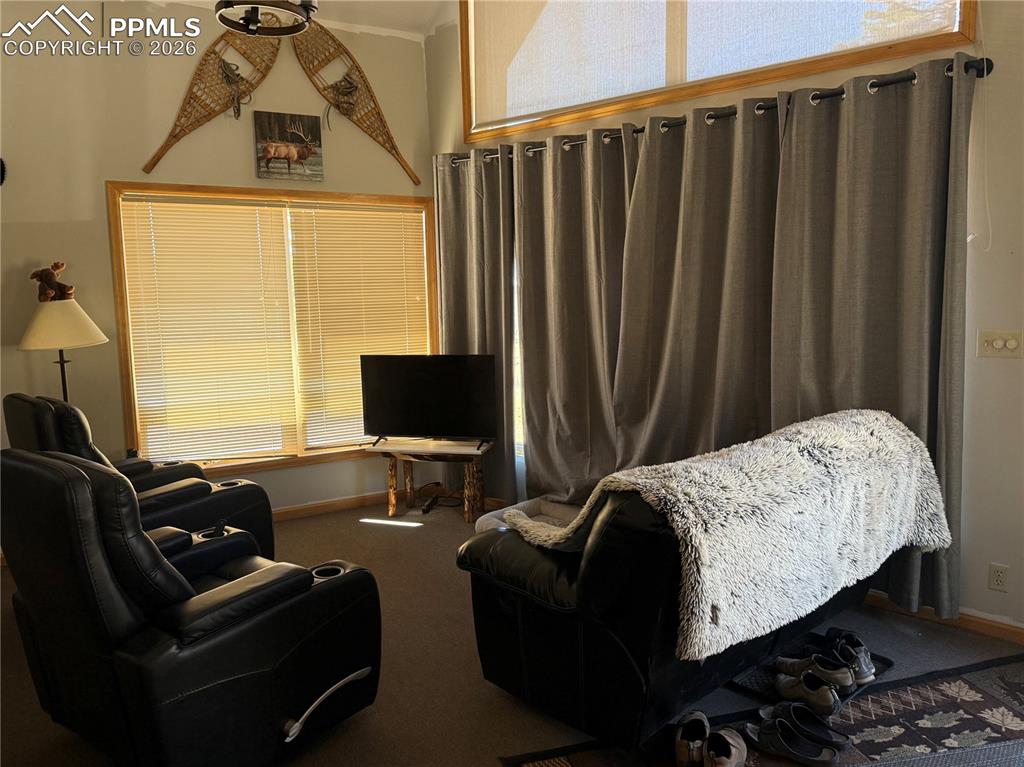 Image 21 of 40: Bedroom