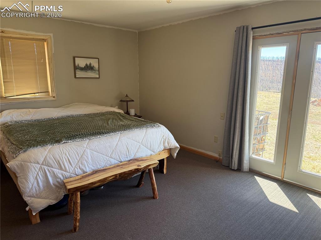 Image 35 of 40: Bedroom