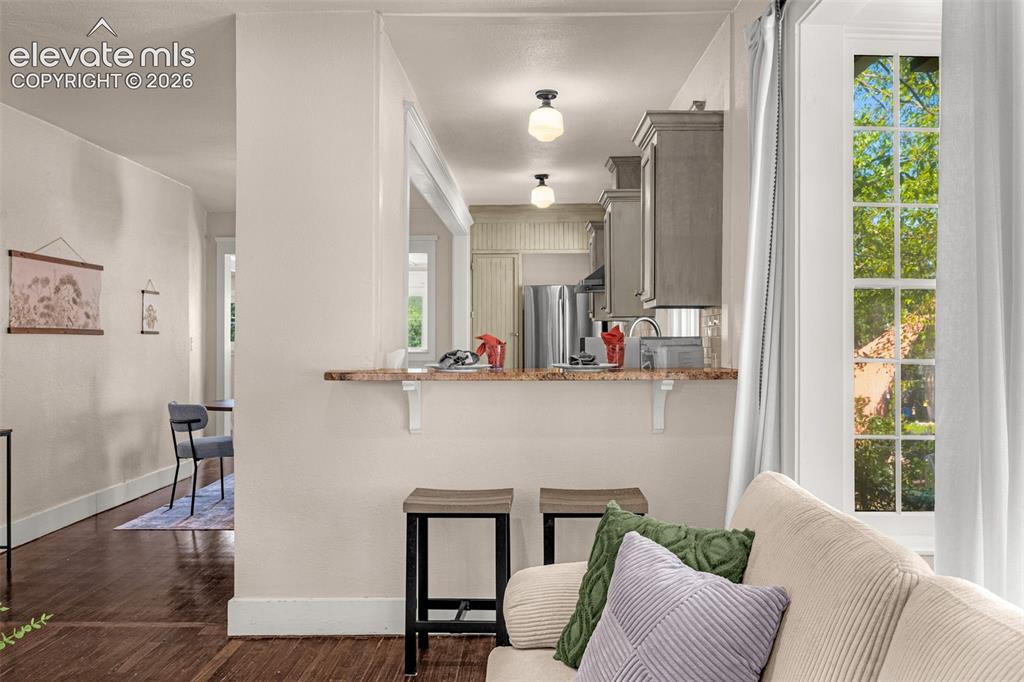 Image 10 of 48: Kitchen