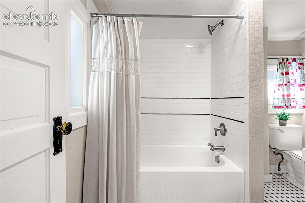 Image 18 of 48: Master Bathroom
