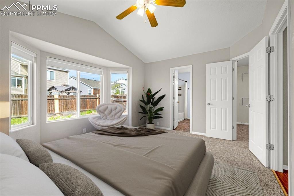 Image 18 of 33: Bedroom