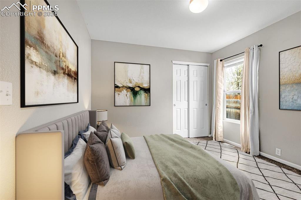 Image 24 of 33: Bedroom