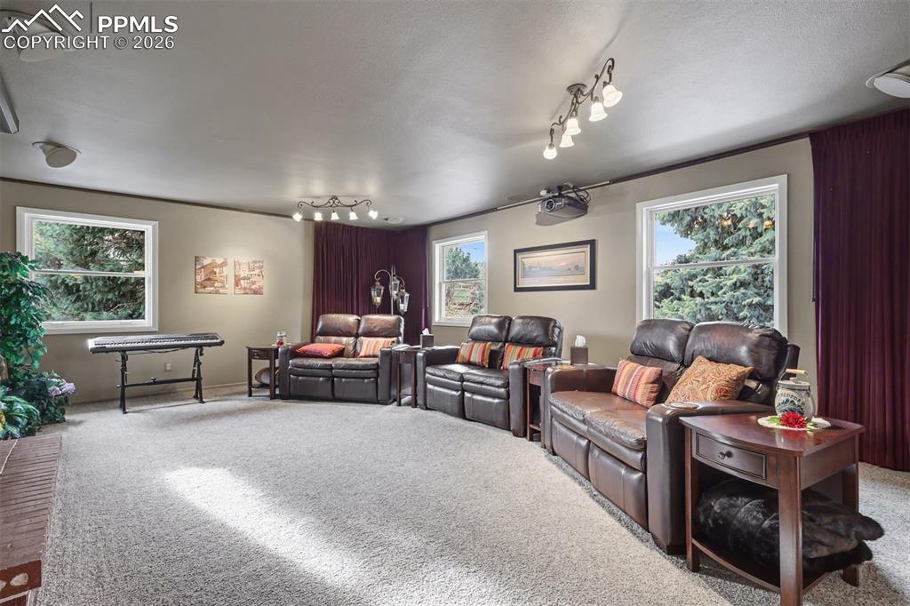 Image 12 of 50: Living Room