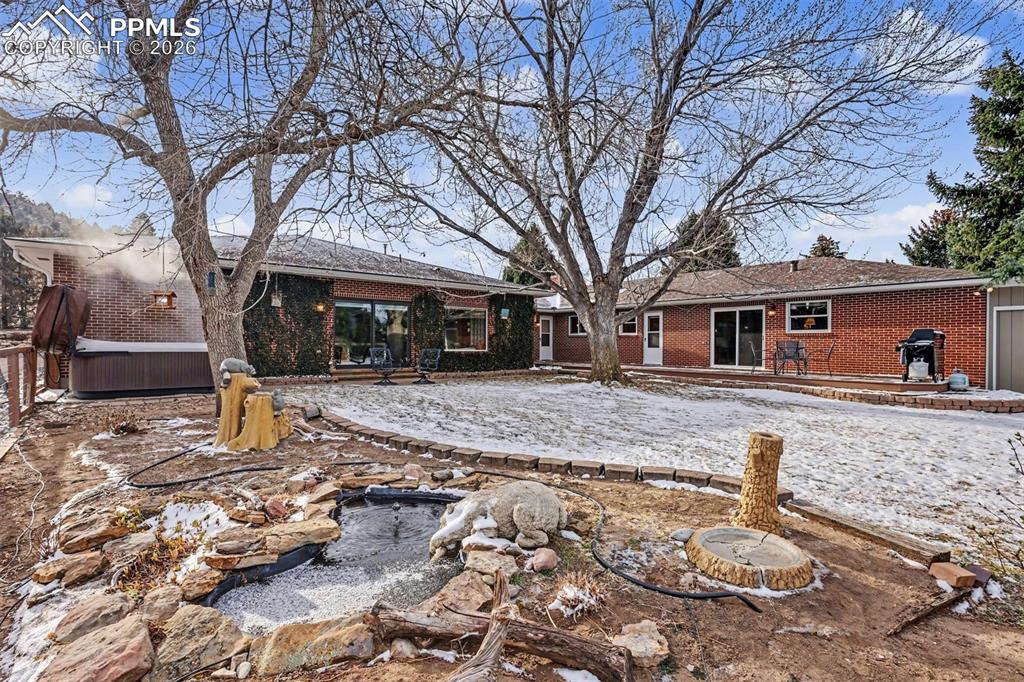 Image 36 of 50: Back of Structure