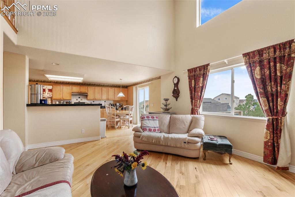 Image 13 of 41: Living Room