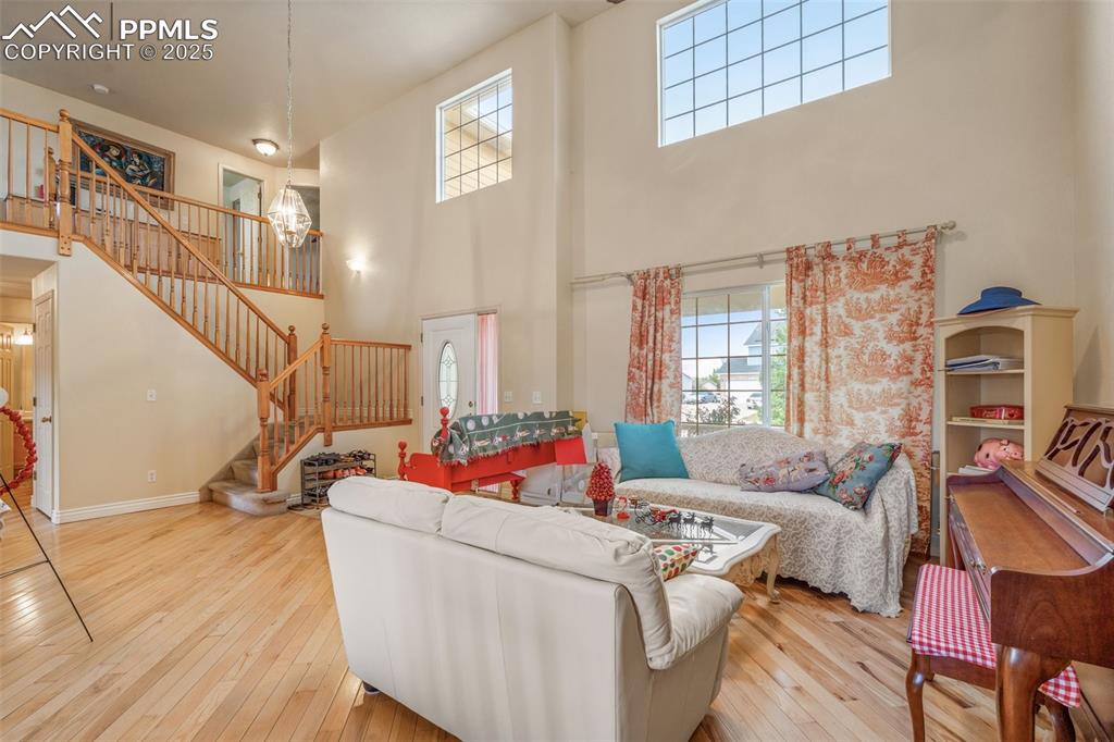 Image 6 of 41: Living Room