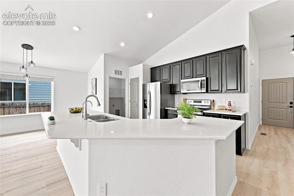 Image 2 of 30: Kitchen