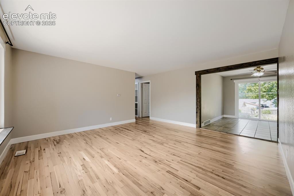 Image 5 of 28: Living Room