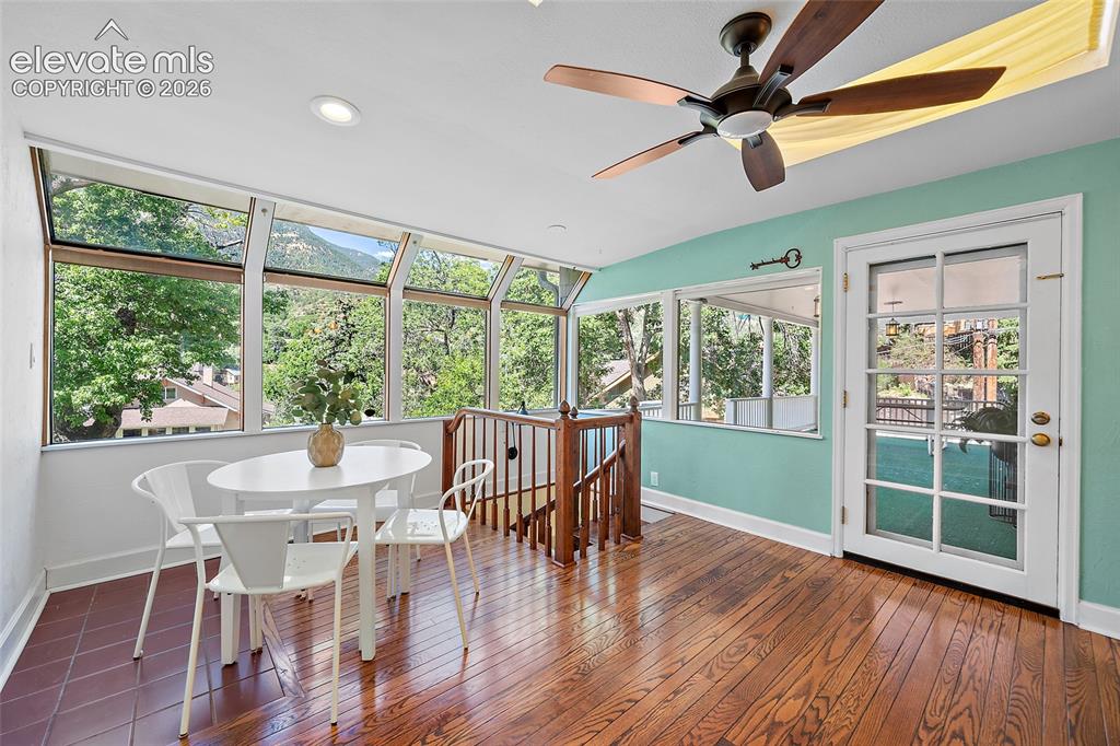 Image 15 of 48: Sun Room
