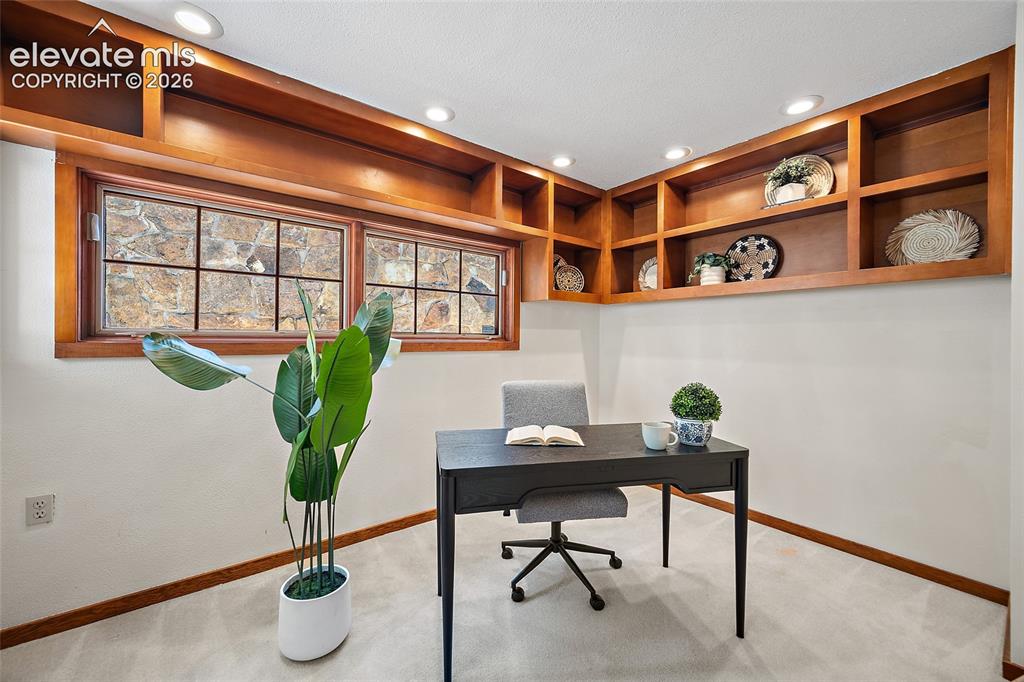 Image 9 of 48: Office