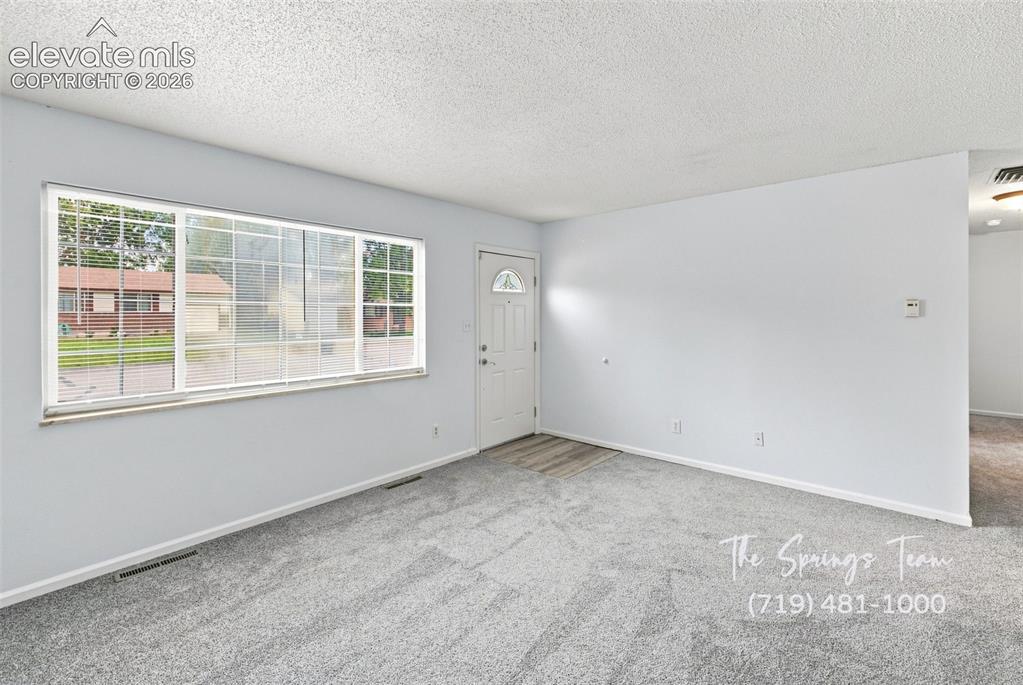 Image 11 of 44: Living Room