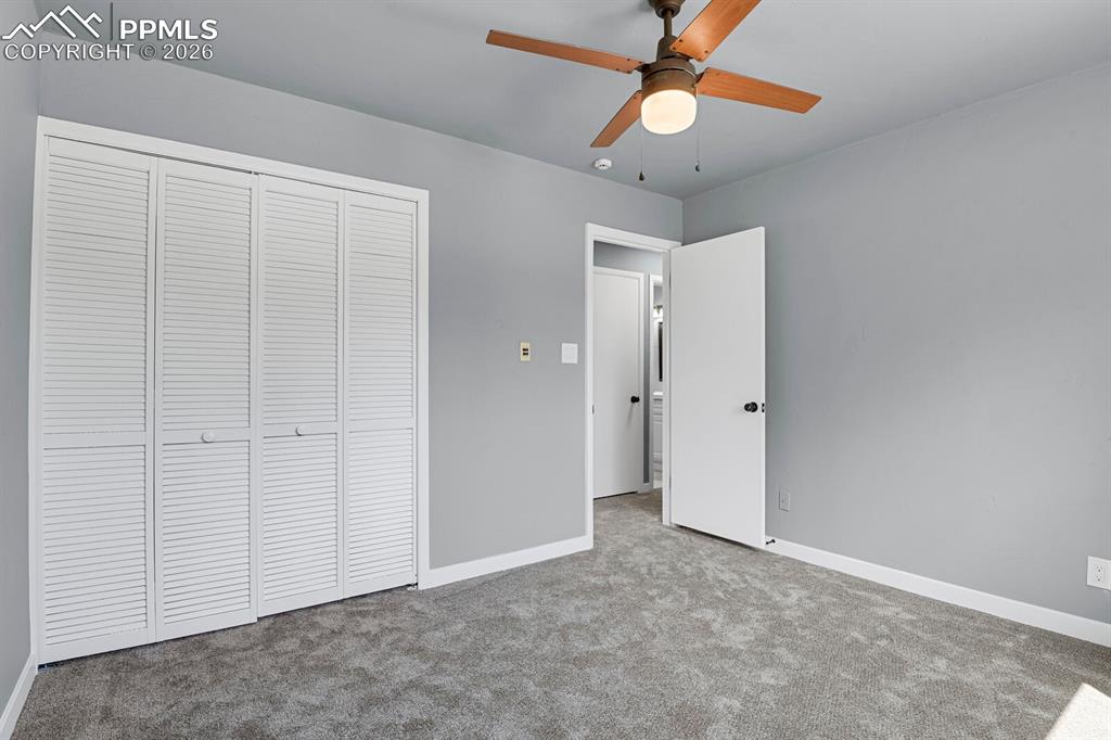 Image 15 of 38: Bedroom