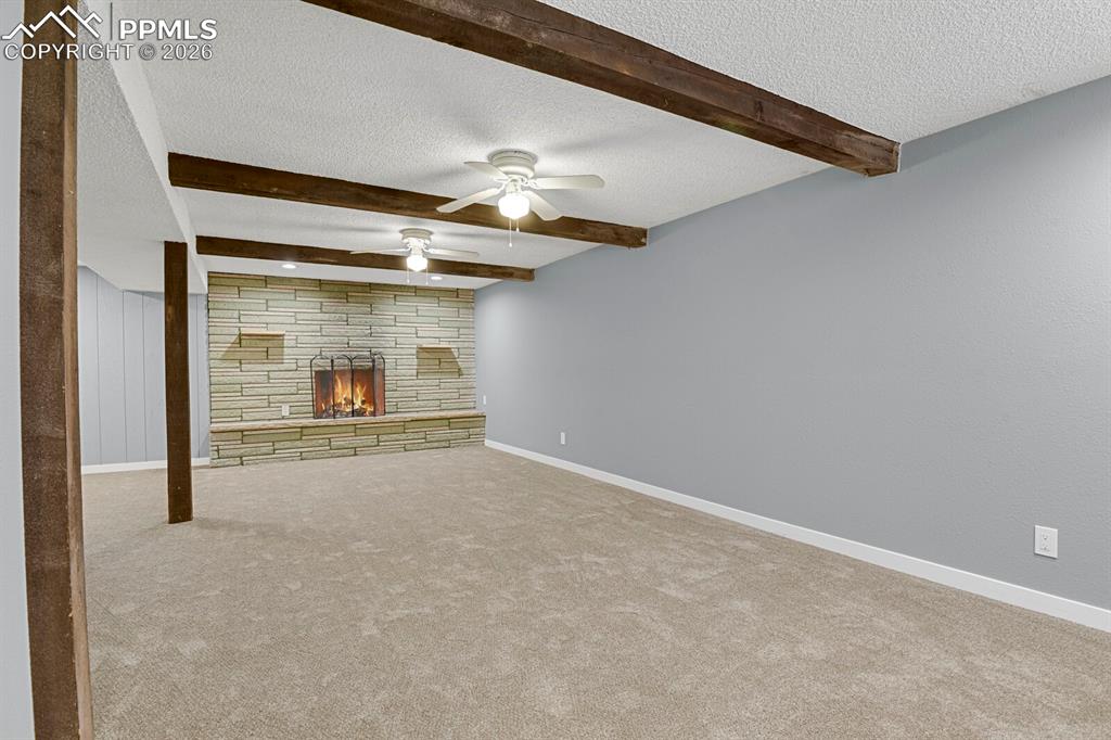 Image 20 of 38: Living Room