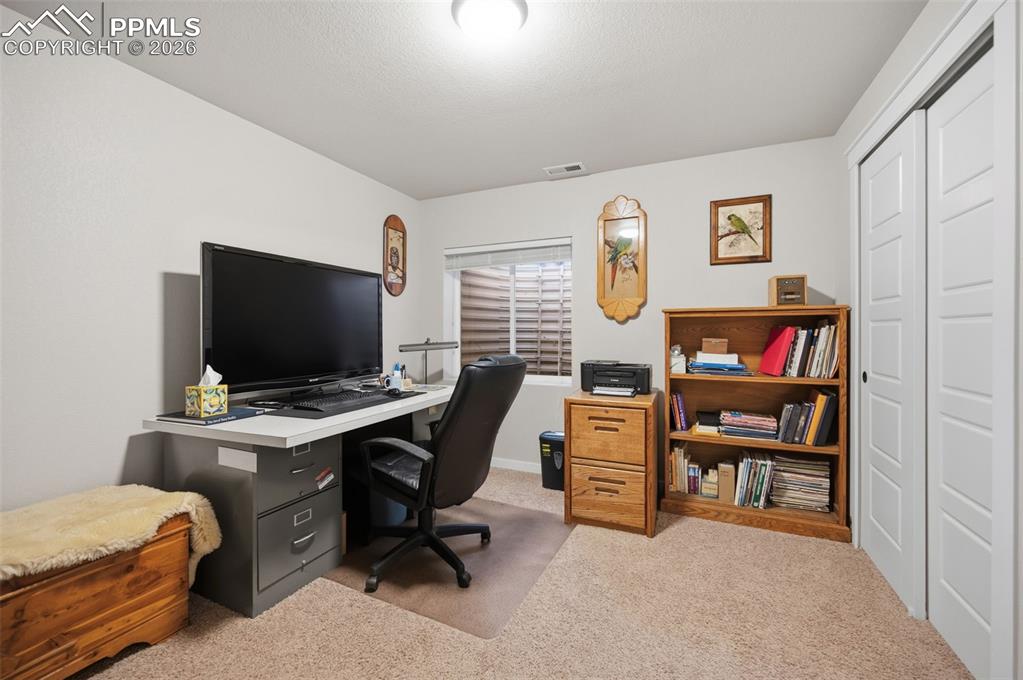 Image 39 of 49: Bedroom