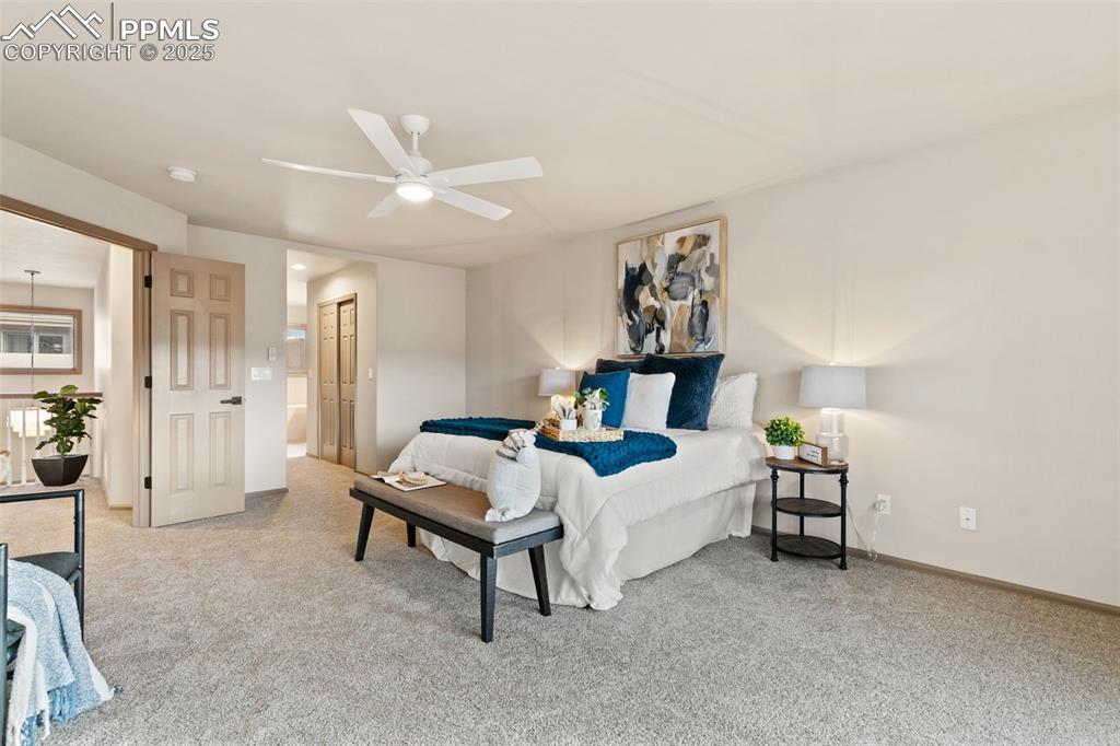 Image 15 of 44: Bedroom